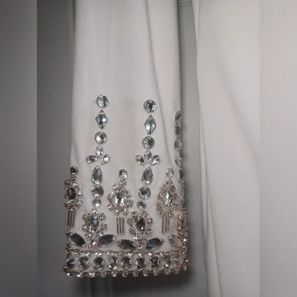 Mac Duggal Women's Beaded Cuff Drop Shoulder Gown Dress - Picture 11 of 12